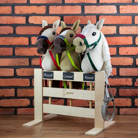 Konik na kiju z kantarem - Hobby Horse Skippi - Karmel - A3 - prezent
